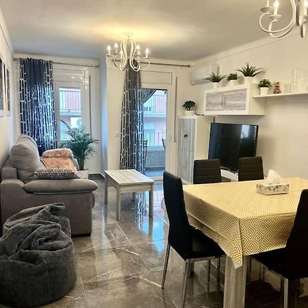 Amplio Apartamento Tranquilo Cerca De La Playa 罗萨斯 外观 照片